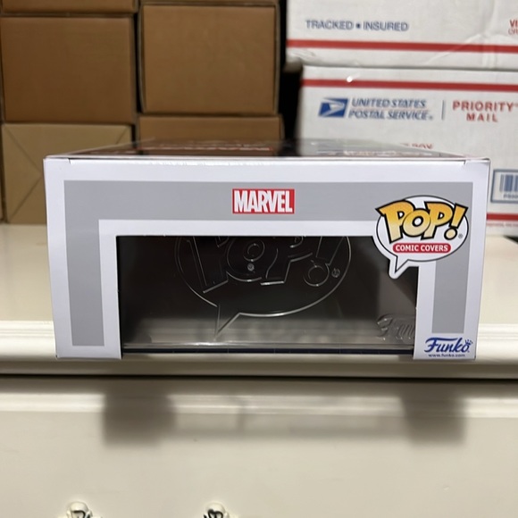 Marvel Funko Comic Covers Skrull as Iron Man 16 - Picture 5 of 6